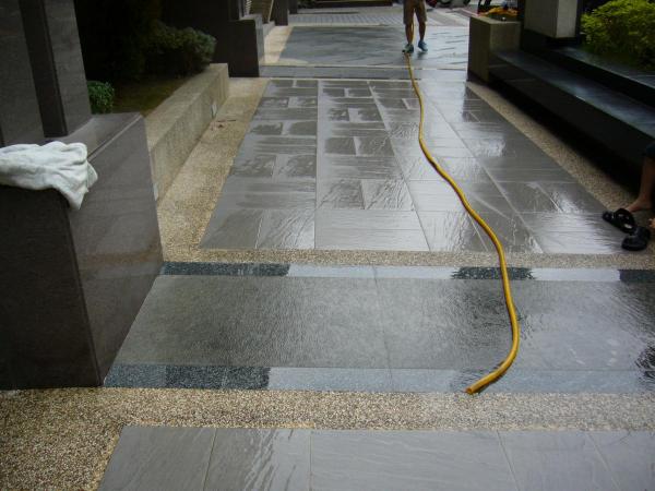 防滑工程~品精诚如意社区~花岗石防滑施工.走道磁砖.